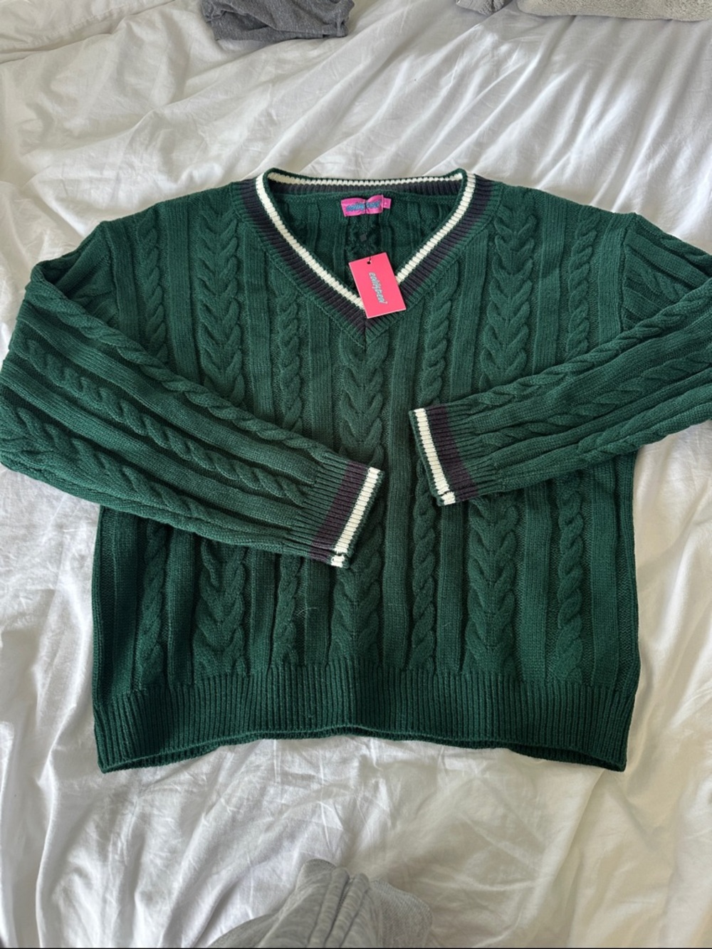 Edikted Forest Green Cable Knit V-Neck Sweater with Contrast Trim